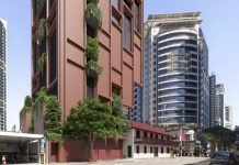 Billionaire gets greenlight for $300m Brisbane hotel victory